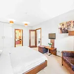 Parkview 52m2 شقة بلزن