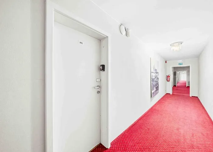 Parkview 52m2 Apartment *