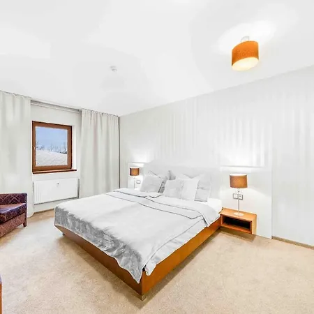 Parkview 52m2 Apartment