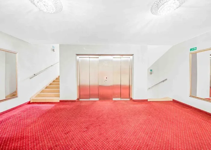 Parkview 52m2 Apartment *